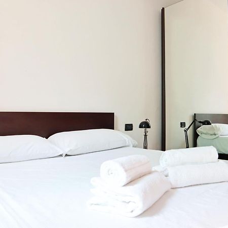 Isola Comfort Apartment Milano Eksteriør billede