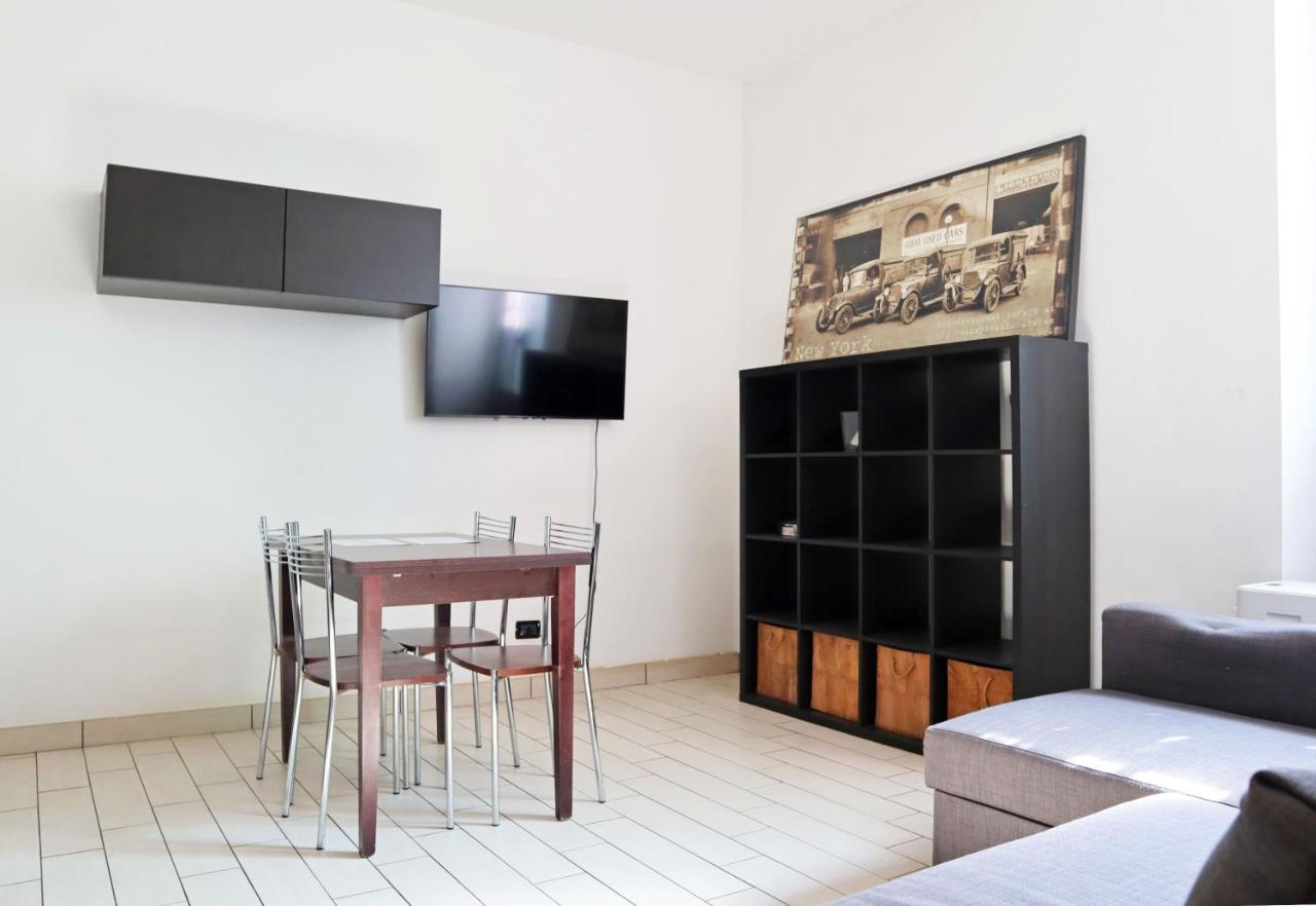 Isola Comfort Apartment Milano Eksteriør billede